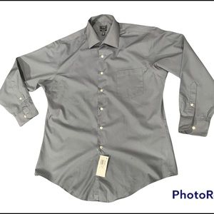 Brand new with tags, arrow fitted men’s dress shirt, 16 1/2, 32/33 meteor. $45